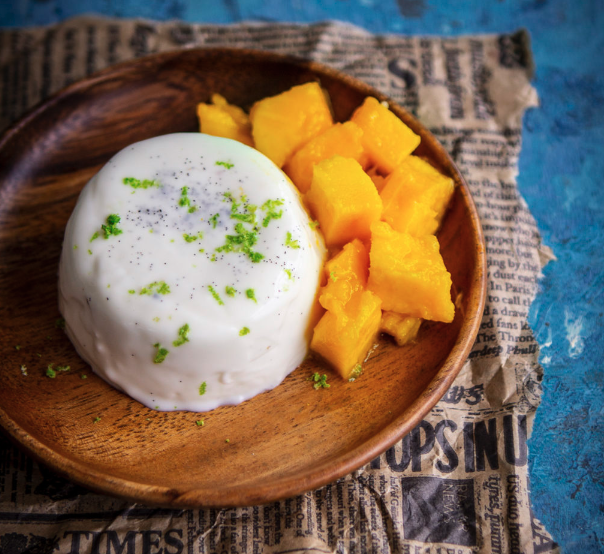 Coconut Panna Cotta with Lime and Mango (Vegan-friendly!) - Hot ...